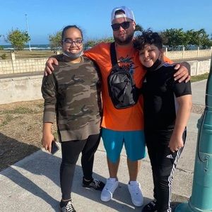 Meet your Posher, Ramon